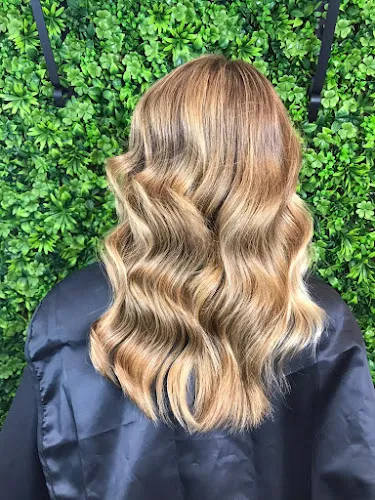 6 - Aster Hair Salon Salon Fryzjerski