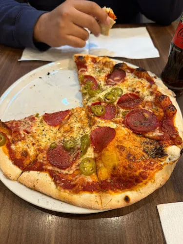 7 - ATRIN Imbiss Restaurant