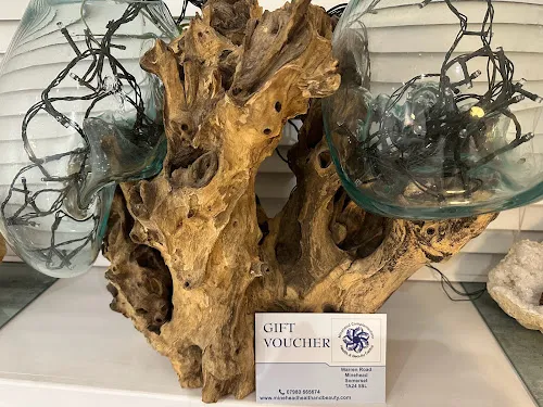 4 - Attraction Hair & Beauty salon