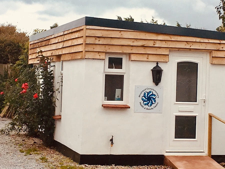 1 - Attraction Hair & Beauty salon