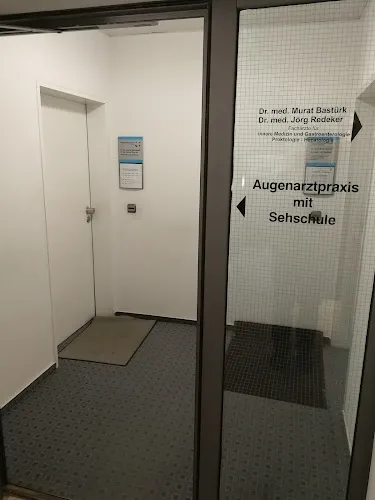 6 - Augenarztzentrum Rinteln - Dr. med. Andrea Mellinghoff