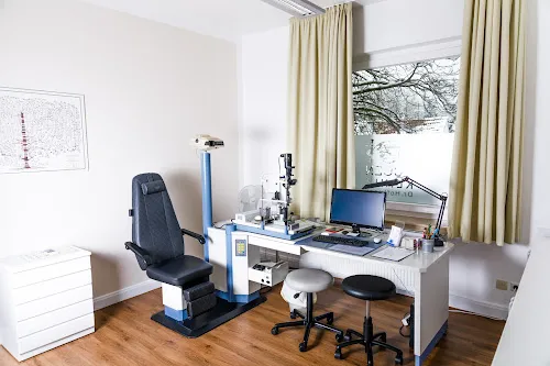 2 - Augenklinik Dr. Hoffmann – Augenzentrum Bad Harzburg, Fr. Dr. Brinkmann