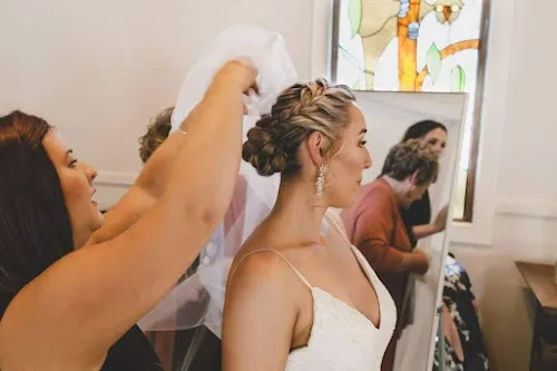 2 - Aurora Road Nail & Beauty