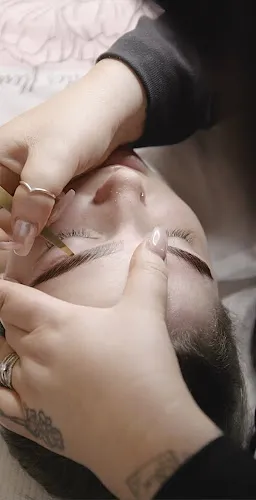 5 - Aurum salon hair and beauty