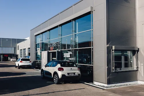 3 - Auto & Reifen-Zentrum Im Wolfangel e.K.