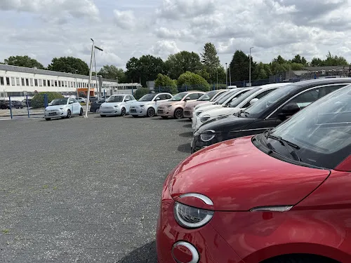 4 - Auto & Service Center