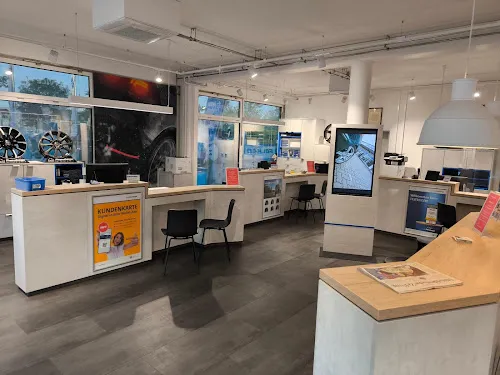 3 - Auto Center Schmidt