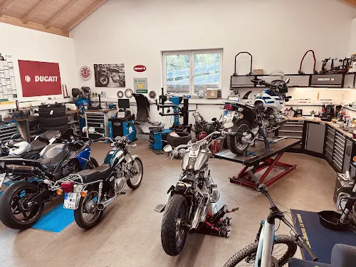 2 - Auto Hanslmaier GmbH