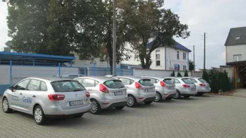 6 - Auto-Service Menge