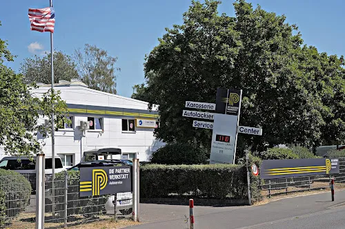 4 - Auto Service Weiss