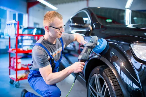 2 - Auto-Teile-Schmitt UG