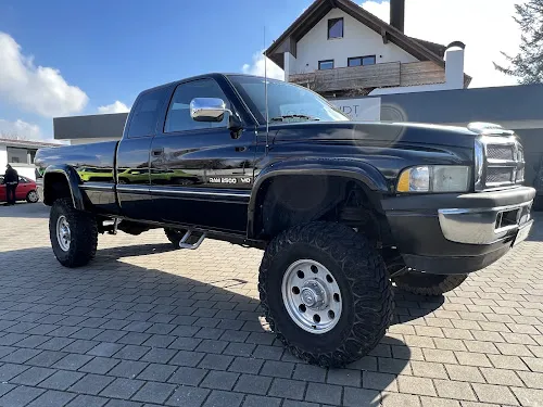 3 - Autocenter Königsbrunn