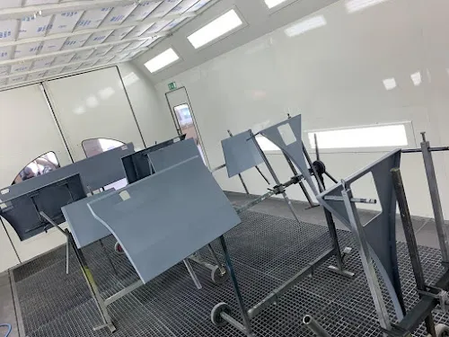 8 - AutoElker Ihre unabhängige Kfz-Werkstatt im Raum Cottbus KFZ- Meisterbetrieb für alle Marken