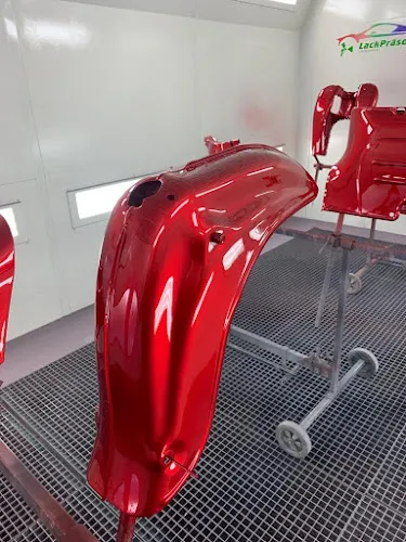 6 - AutoElker Ihre unabhängige Kfz-Werkstatt im Raum Cottbus KFZ- Meisterbetrieb für alle Marken