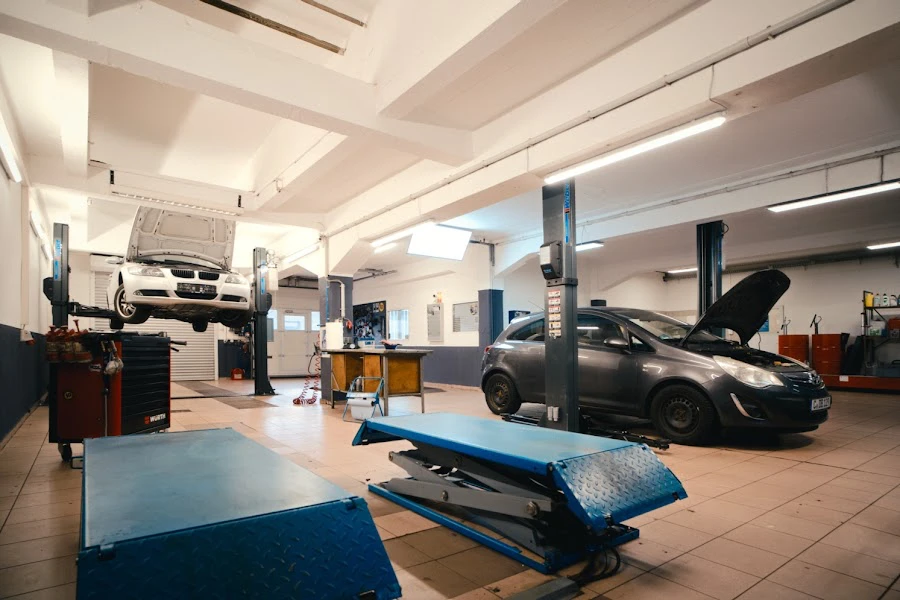 1 - Autoservice am Rosenplatz (ehem. Hinkel)