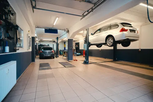 2 - Autoservice am Rosenplatz (ehem. Hinkel)