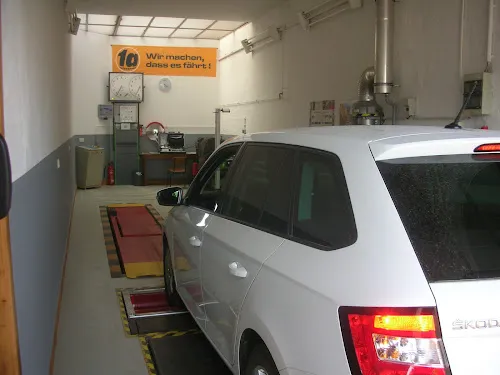 3 - Autoservice Groß