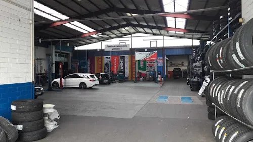 2 - Autowerkstatt Bayenthal Koln