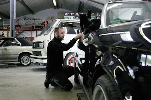 2 - Autozentrum Wagner