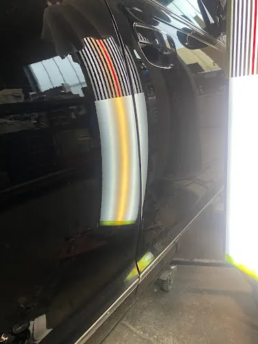 2 - AV Automobile GmbH