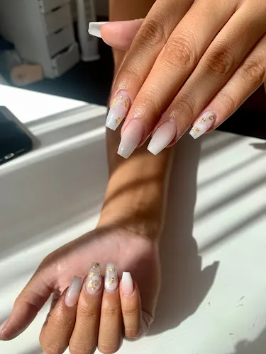 4 - Avanah Beauty and Makeup