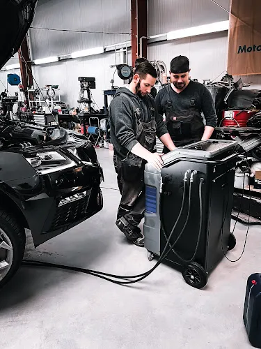 6 - Avantgarde Service EAJ GmbH Autowerkstatt Lackiererei