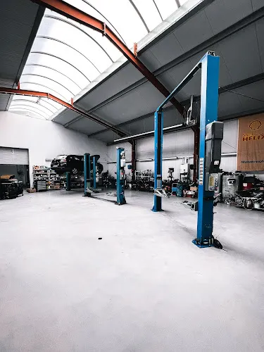 3 - Avantgarde Service EAJ GmbH Autowerkstatt Lackiererei