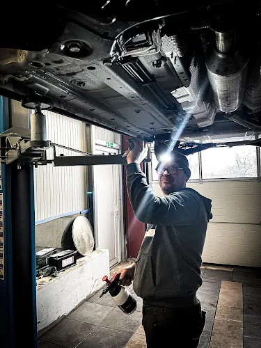 4 - Avantgarde Service EAJ GmbH Autowerkstatt Lackiererei