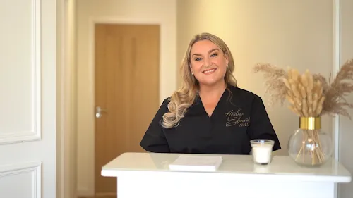 2 - Avenue 31 Hair Salon