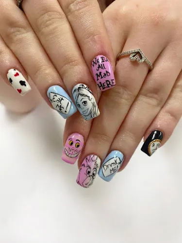 6 - Avish Nail & Beauty Salon