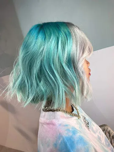 5 - Back N Sides The Colour Room