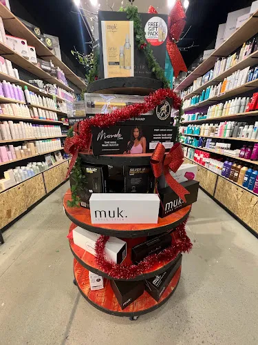 3 - Back N Sides The Colour Room