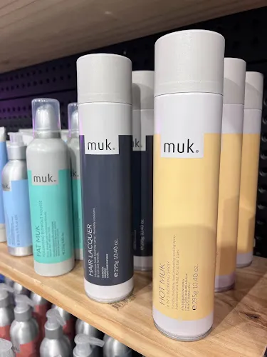 7 - Back N Sides The Colour Room