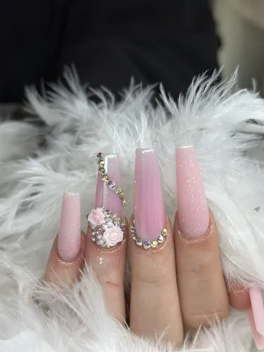 7 - Bajac Hairlounge