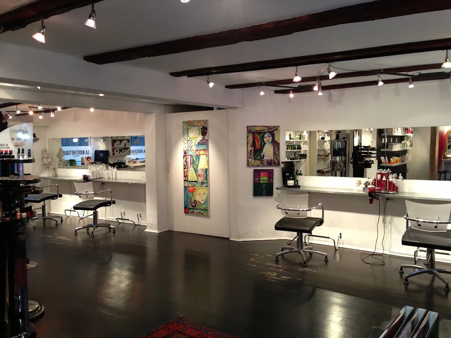 1 - Barber and Beauty