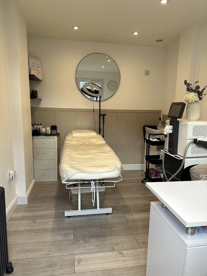 1 - Barber Lounge Tadley