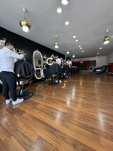 2 - Barber Shop Isam