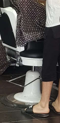 5 - Barber Shop Qahar’s Friseur