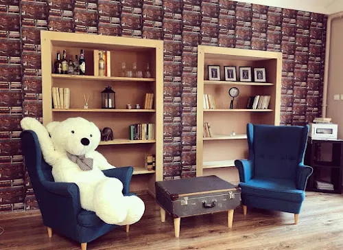 4 - Barber Shop Razor