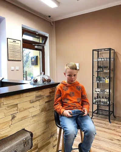 5 - Barber Shop Razor