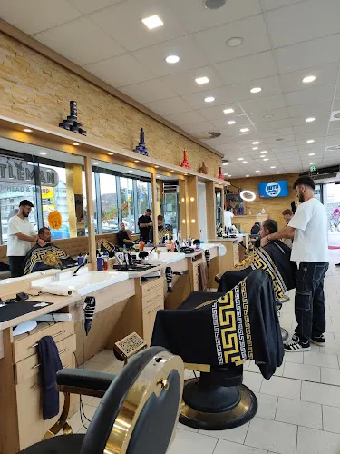 5 - Barbershop Gentleman - Herrenfriseur