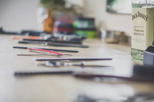 5 - Barbershop Naali