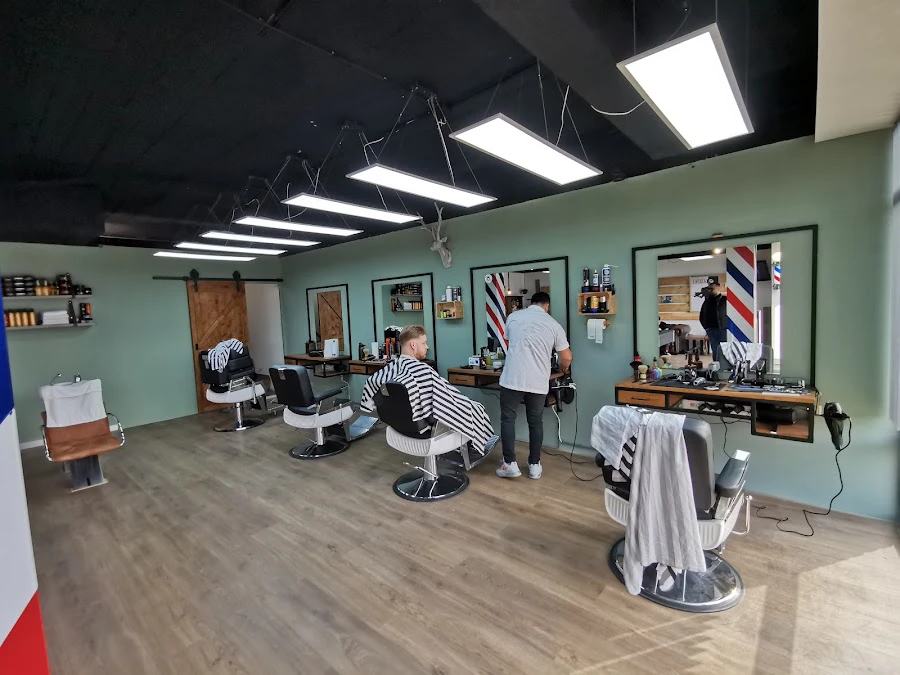 1 - Barbershop Naali