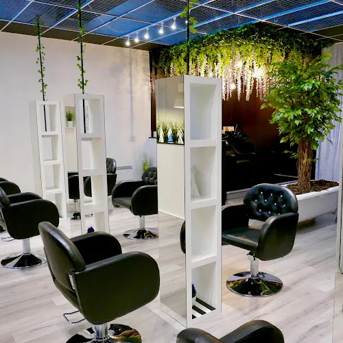 3 - Base Aesthetics - Eve Henry