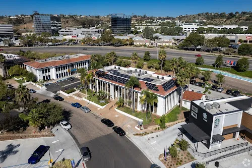 2 - Bayside Spine & Sport