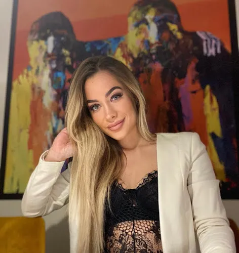 7 - Beatriz Lash & Beauty