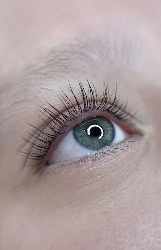 5 - Beauty & Nails by Virosacosmetics