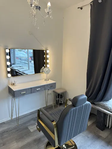 2 - Beauty & Style City