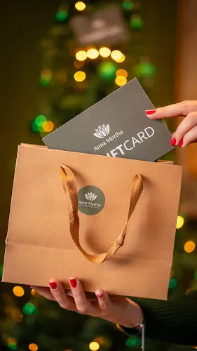 7 - Beauty Box Spray Tanning