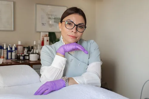 2 - Beauty By Julia - Den Haag